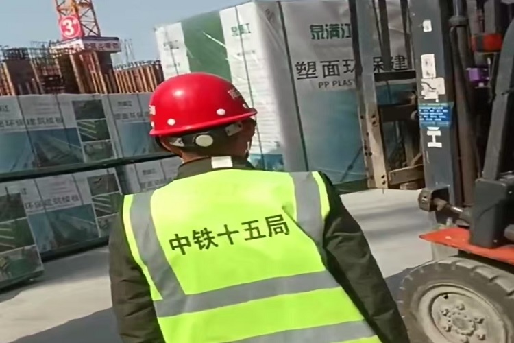 30层住宅项目塑面模板应用全解析
